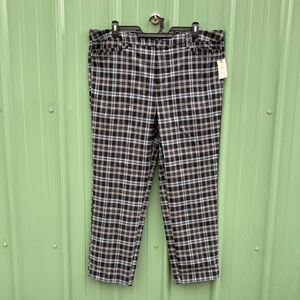 Women's Plus Wear to Work Straight Leg Pants, 30” Inseam, Size 18W